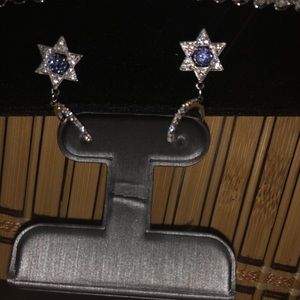 18 k white gold diamond earrings